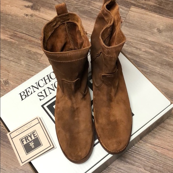 Frye Cara short suede boots, Wood brown, 6.5 - Picture 3 of 8